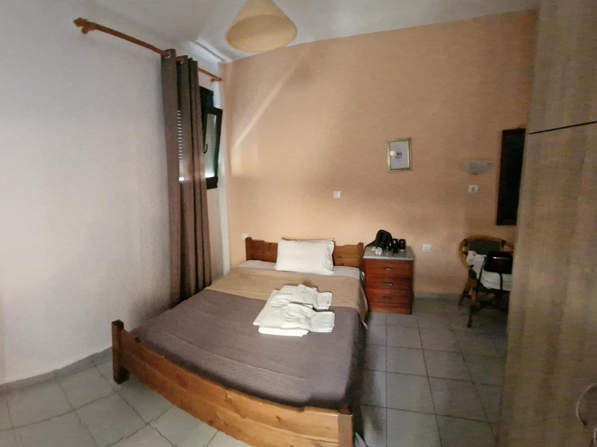 By Captains Studio Apartman Jerápetra Szoba fotó