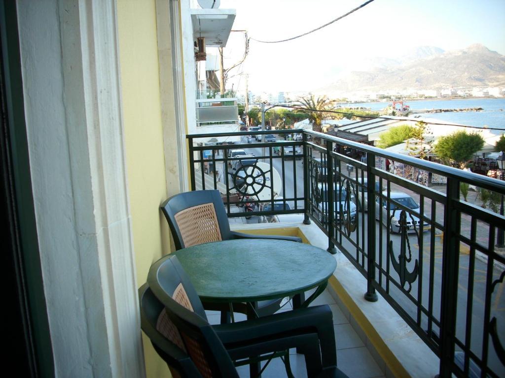 By Captains Studio Apartman Jerápetra Szoba fotó
